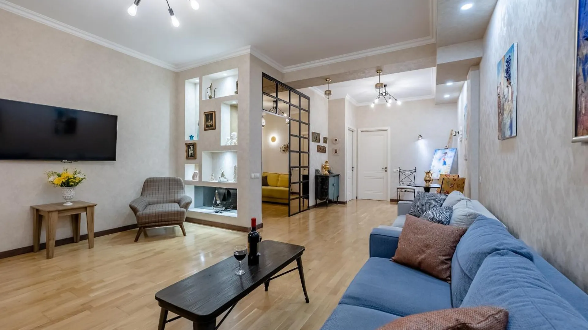 Serviced Apartment Rustaveli I Tbilisi