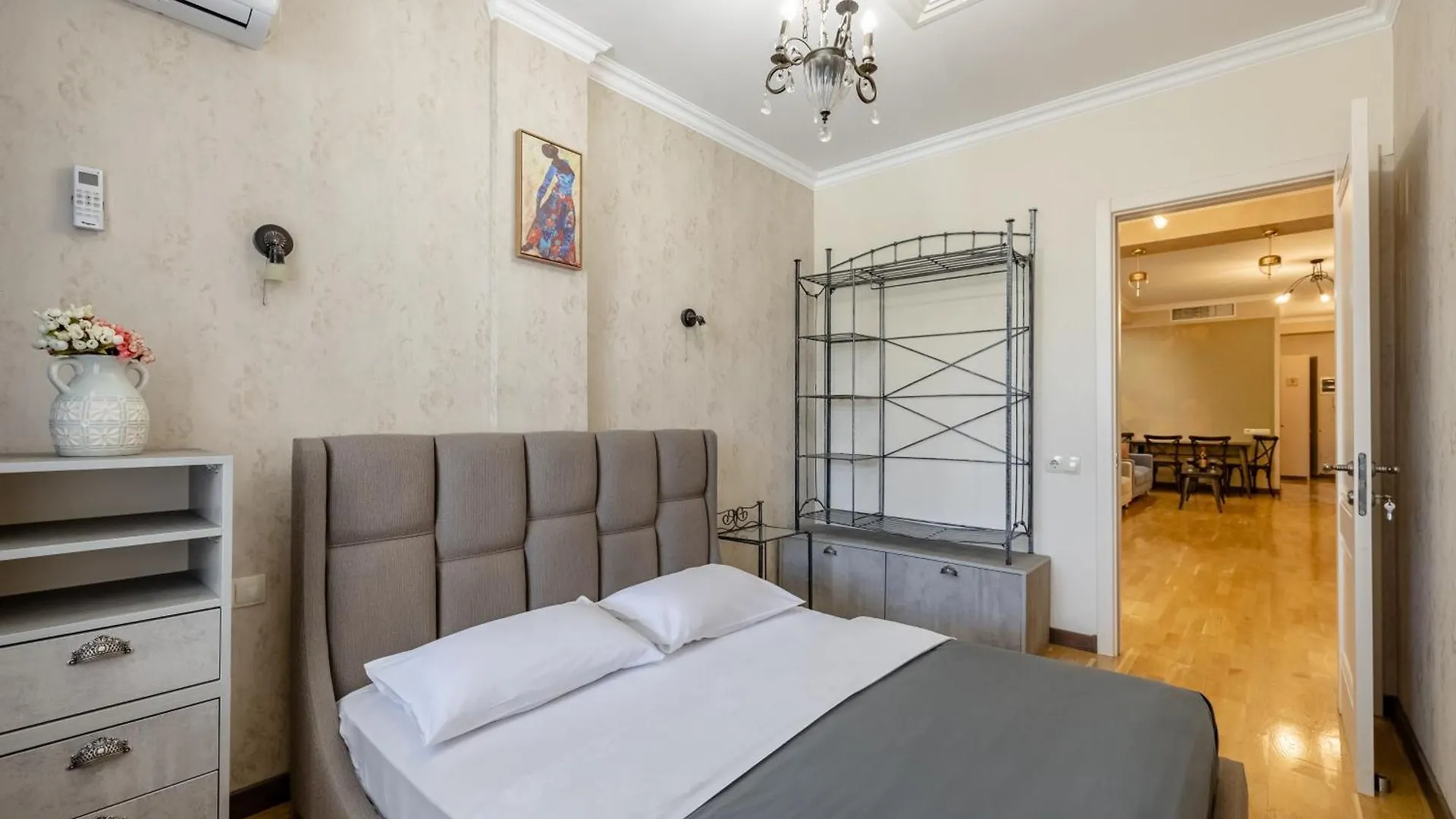 Serviced Apartment Rustaveli I Tbilisi